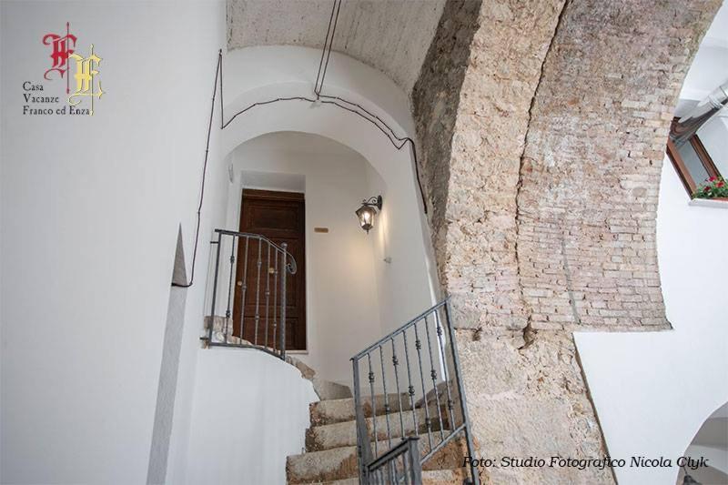 Bed and Breakfast Casa Vacanze - Franco Ed Enza San Gregorio Magno Экстерьер фото