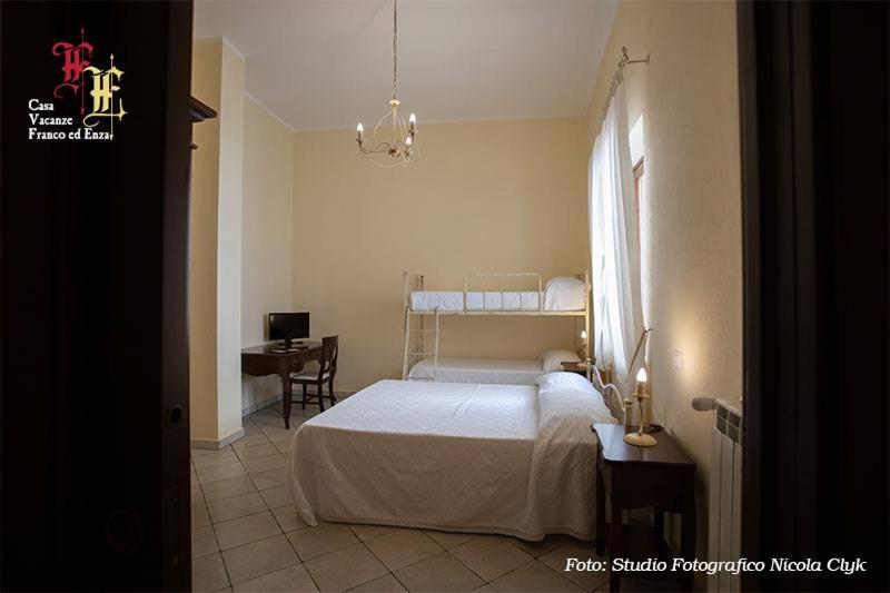 Bed and Breakfast Casa Vacanze - Franco Ed Enza San Gregorio Magno Экстерьер фото